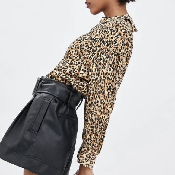 Zara leopard print button down shirt small - Picture 3 of 15